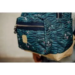 Pick & Pack Tiger Skin Backpack M Green -Mode Tassen Winkel image 2161