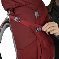 Osprey Ariel 55 Womens Backpack M/L Claret Red 33 Osprey Ariel 55 Womens Backpack M/L Claret Red -Mode Tassen Winkel image 3542