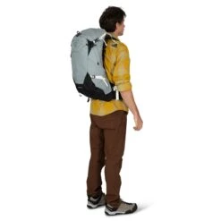 Osprey Stratos 24 Backpack Tunnel Vision Grey 12 Osprey Stratos 24 Backpack Tunnel Vision Grey -Mode Tassen Winkel image 3684