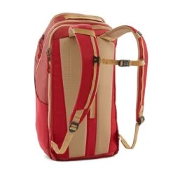 Patagonia Black Hole Pack 32L Touring Red -Mode Tassen Winkel image 3911