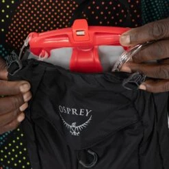 Osprey Katari 7 Black -Mode Tassen Winkel image 4855