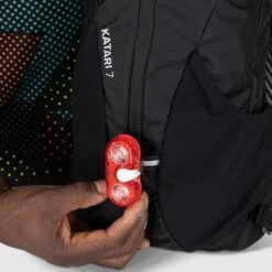 Osprey Katari 7 Black -Mode Tassen Winkel image 4858